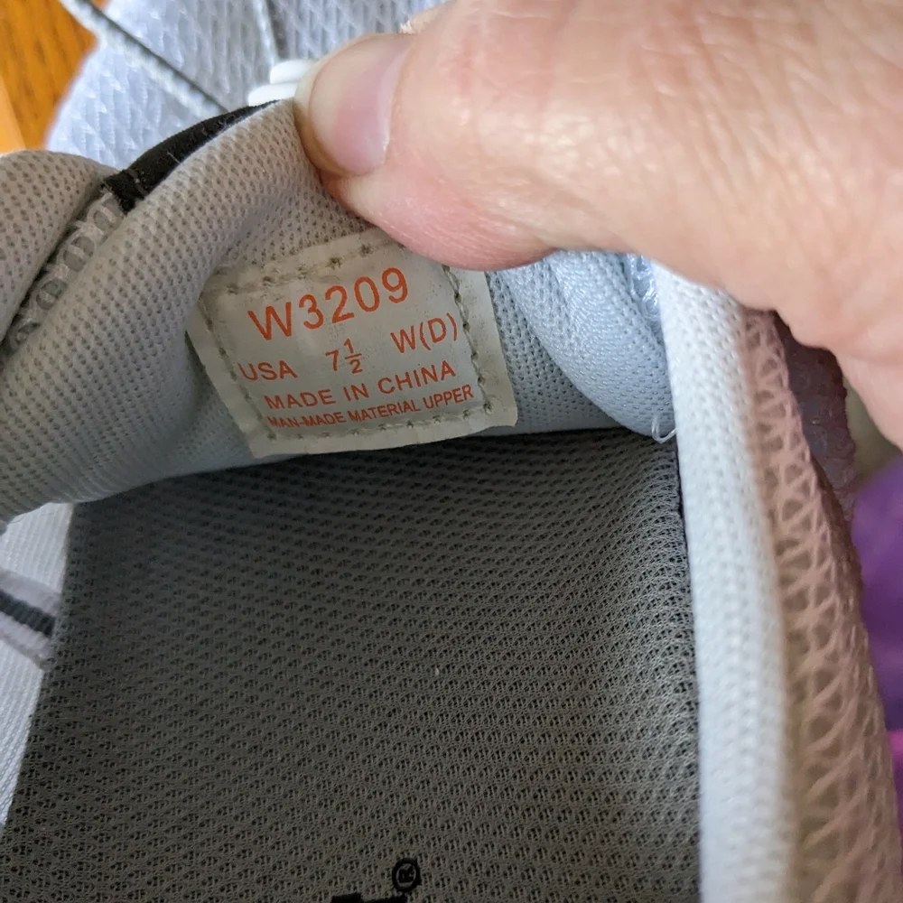 PROPET Travel Walker Shoes, Sz 7.5W, NWT!!! 2 Pairs for 1 price!!! - Picture 7 of 15